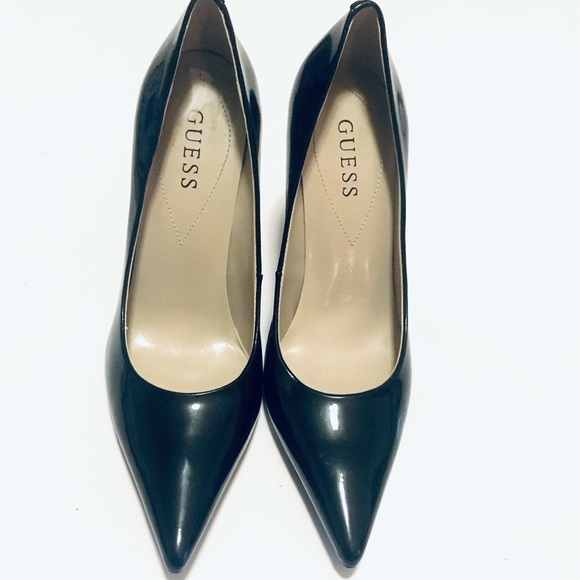 Guess | Pointy Toe Pumps Black Patent Leather - 8.5 Women’s - Picture 2 of 8